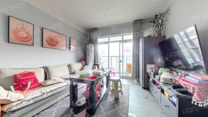 温资金港华府二手房实景图