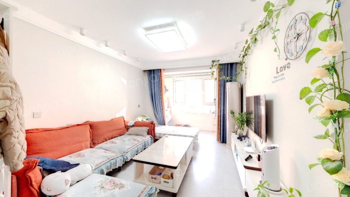 保利拉菲公馆朗菲园东区二手房实景图