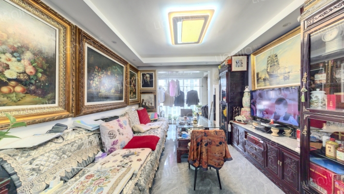 南行贤苑二手房实景图