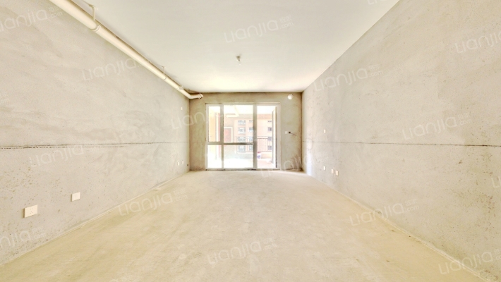 国仕山三期二手房实景图