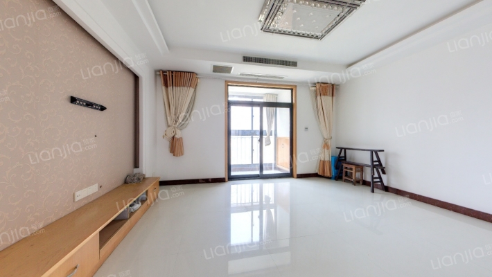 滨江龙湖湾二手房实景图