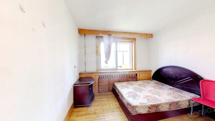 吉大南校家属楼二手房实景图