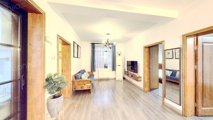 卫生局宿舍二手房实景图