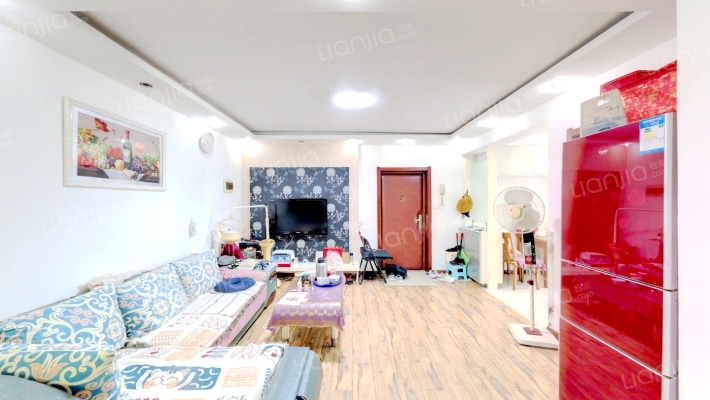 滨河湾一期二手房实景图