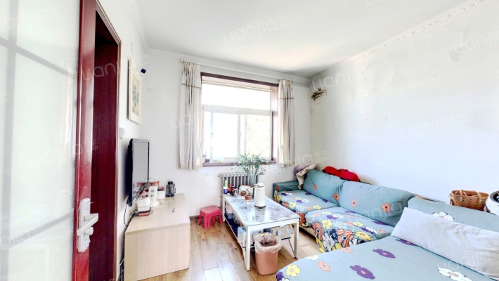 建华街小区二手房实景图