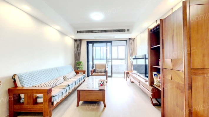 悦峰雅苑C区二手房实景图