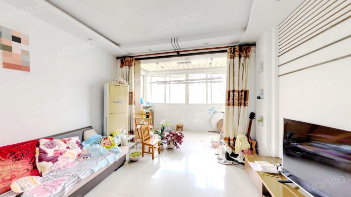 燕溪苑二手房实景图