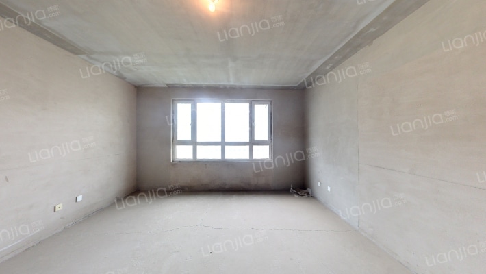 万龙丽水湾二手房实景图