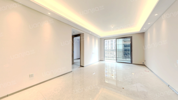 凤凰城凤和苑二手房实景图