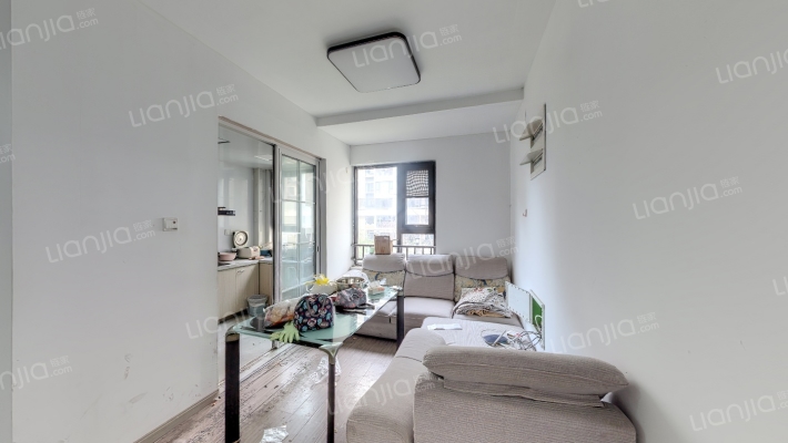 吴樾东方二手房实景图