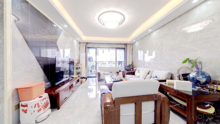 深业金翠湾二手房实景图