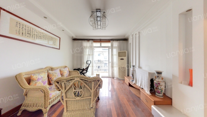 宝岛世纪园二手房实景图