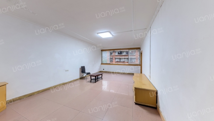 龙兴苑小区二手房实景图