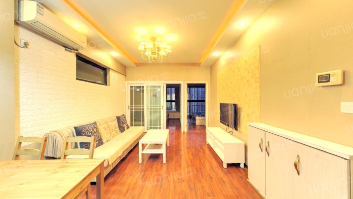 卡萨国际公寓二手房实景图