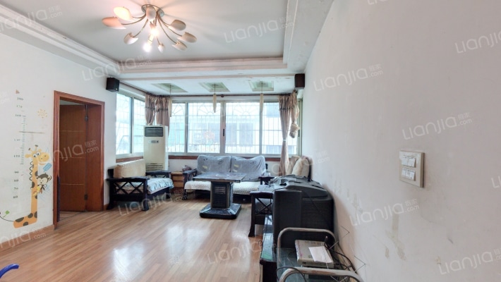 甘荫塘农贸批发市场商住楼二手房实景图