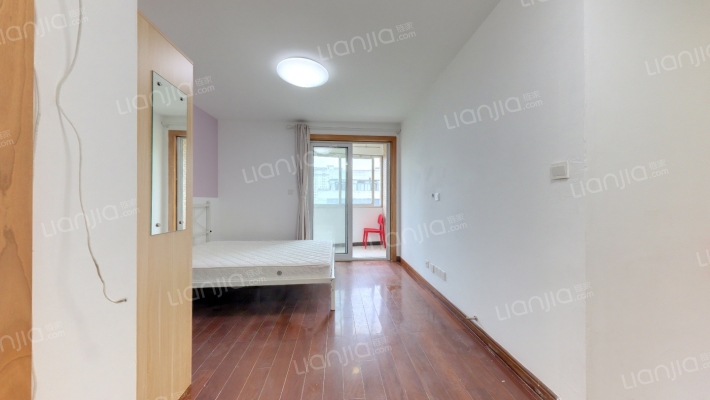 新梅淞南苑二手房实景图