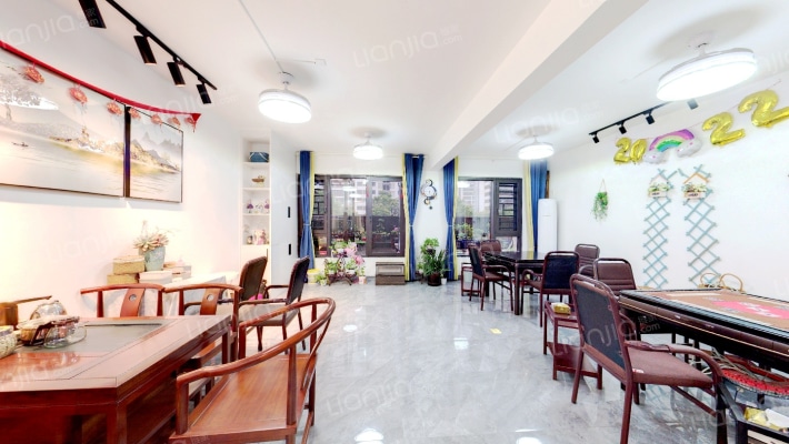 建发央著二手房实景图