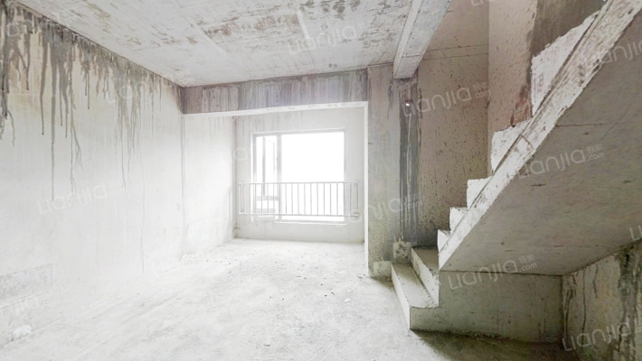 龙缘聚乐汇二手房实景图