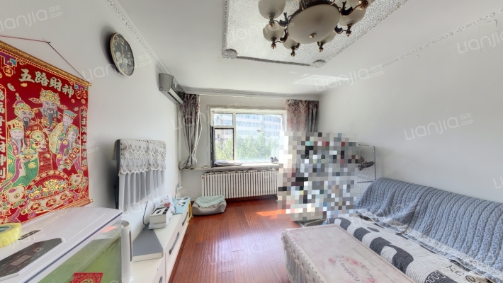 东岭南街教师楼二手房实景图