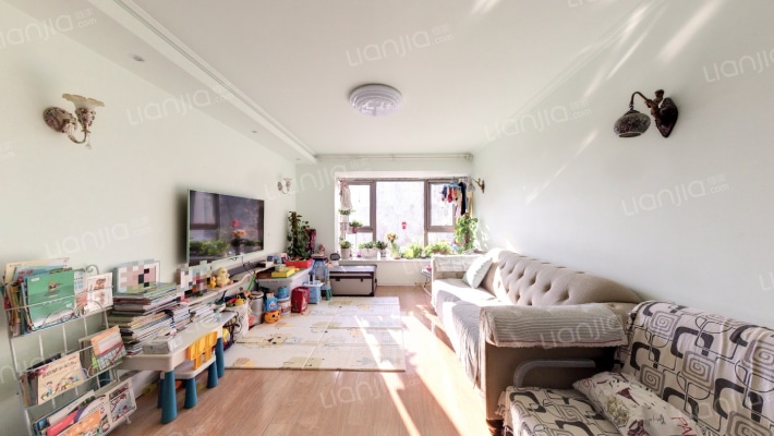 华贸城二手房实景图