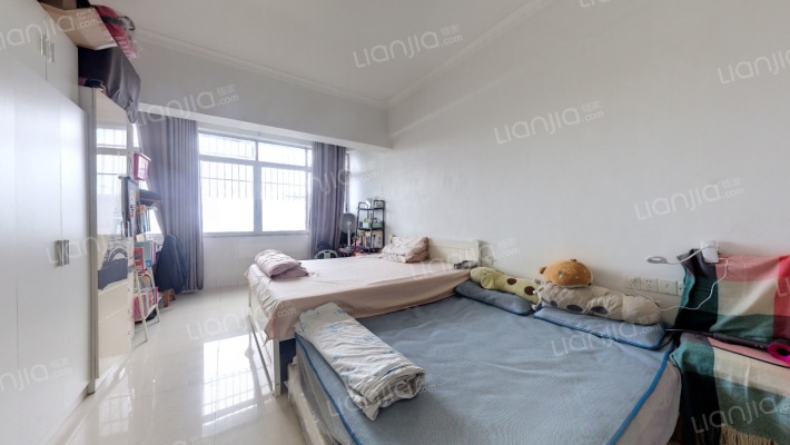 青年苑小区二手房实景图