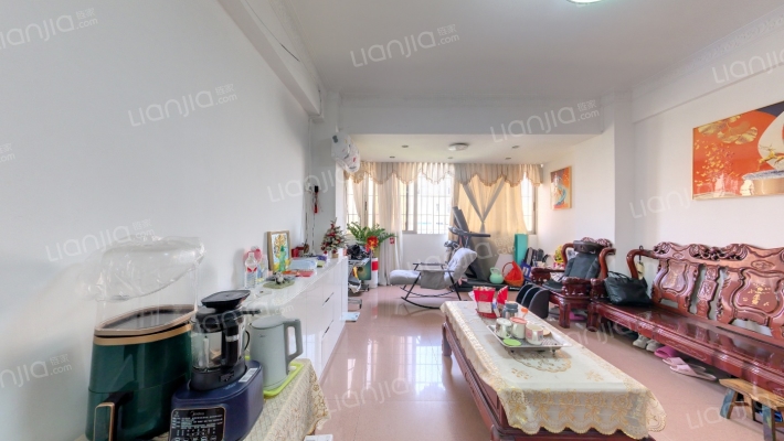 德鹏大厦二手房实景图