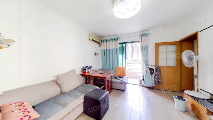 翠拥华庭一期二手房实景图