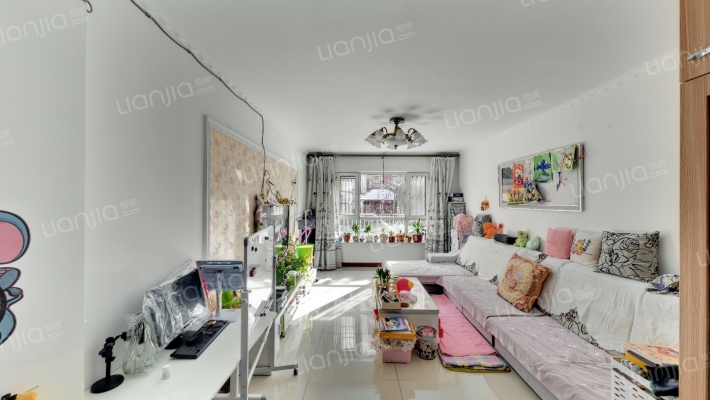 世纪馨园二手房实景图