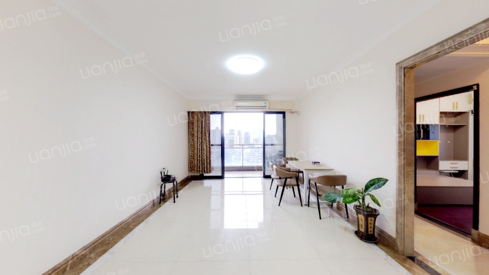 越秀上品轩二手房实景图