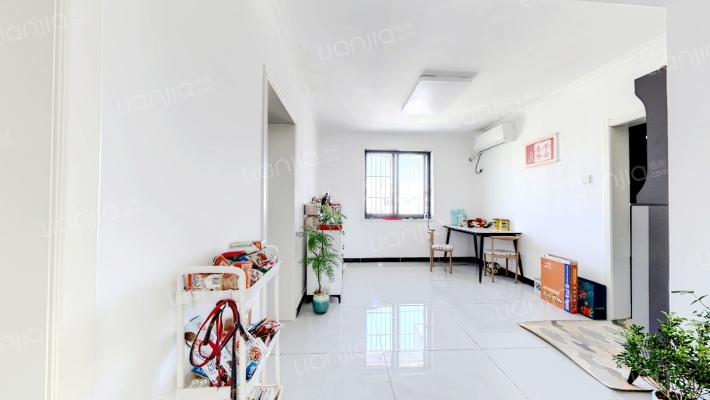 矿机小区二手房实景图