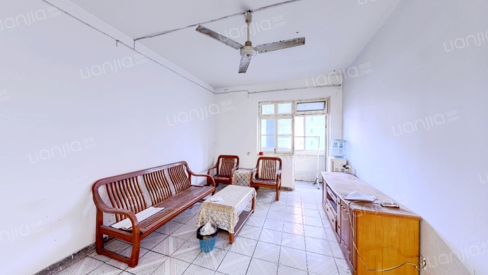 延炼家属院二手房实景图