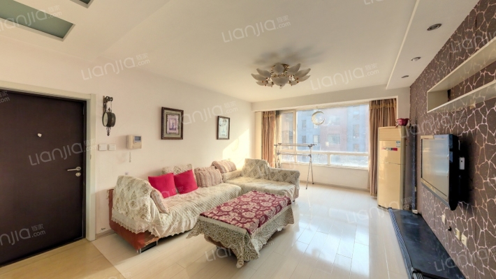 香域蓝山二手房实景图