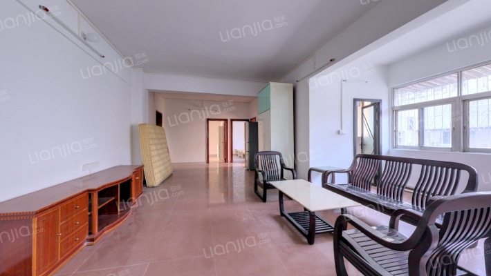 小石湖一横巷4号二手房实景图