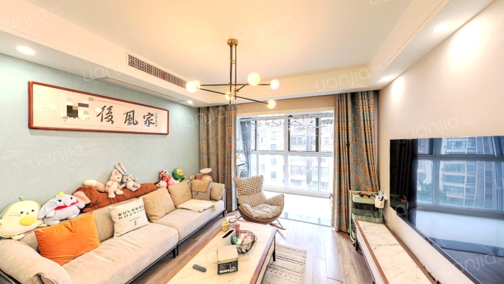 弘阳爱上花园二手房实景图