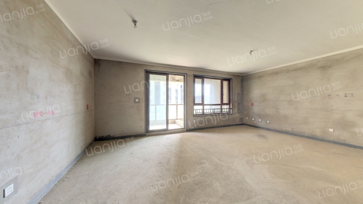 名门紫园乐园二手房实景图