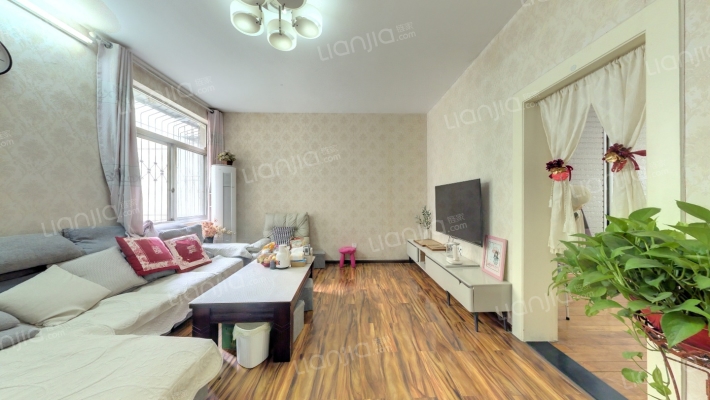 安居苑C区二手房实景图