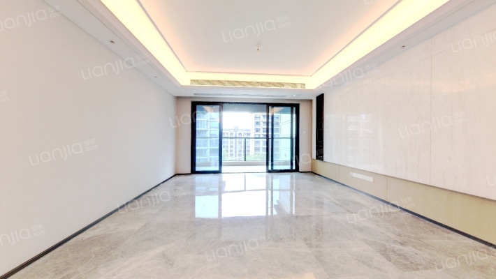 保利天空之城泊院北区二手房实景图