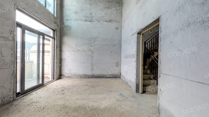 金地香山湖铂悦半岛二手房实景图