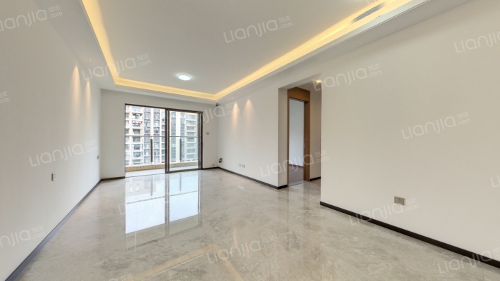 领南星河荣誉二手房实景图