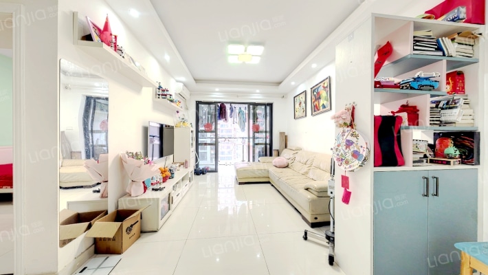 深房传麒山东区二手房实景图