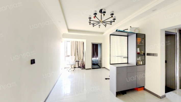 融堃港城小时代二手房实景图