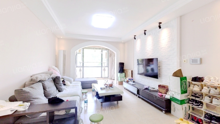 绿地东岸涟城北区二手房实景图