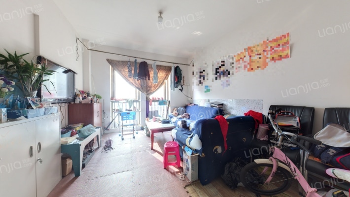 美域二手房实景图