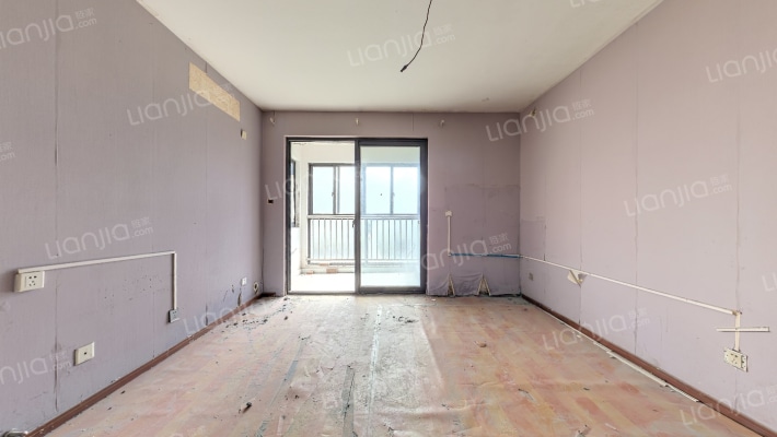 雅鹿新苑（明中苑）二手房实景图