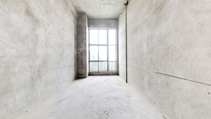 和泓四季E区二手房实景图