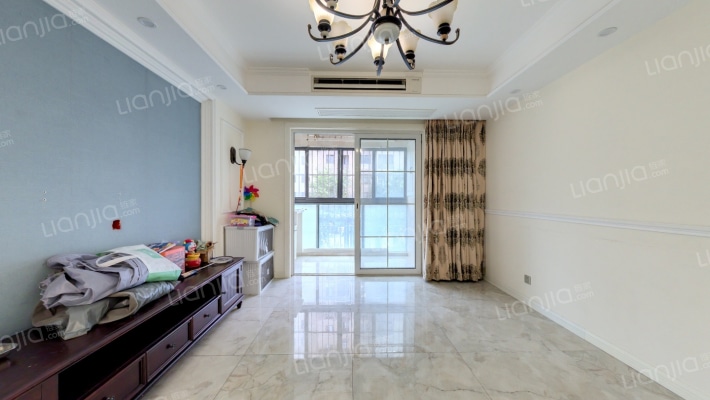 瑞祥佳苑二手房实景图