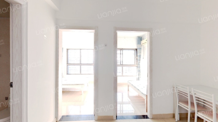 领势学府二手房实景图