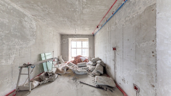 融创栖溪里二手房实景图