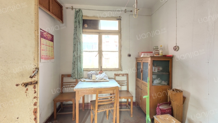 九龙洼二手房实景图