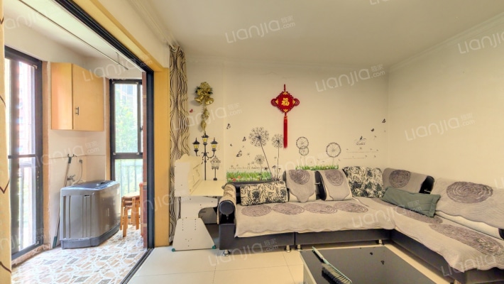 水岸天际二手房实景图